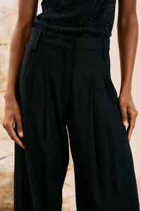 Calza Pantalona de Sastrería con Pliegues