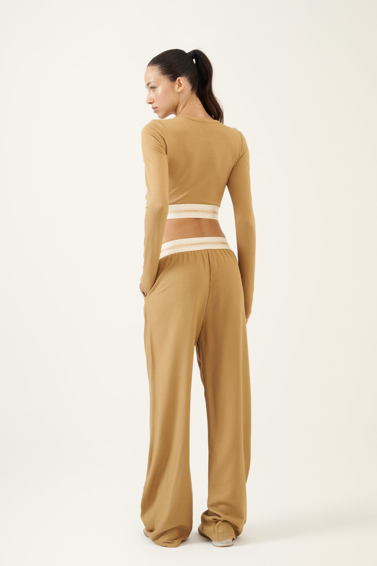Pantalón Wide Leg con Cintura Elástica Colcci Sport
