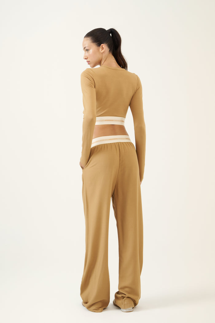 Pantalón Wide Leg con Cintura Elástica Colcci Sport