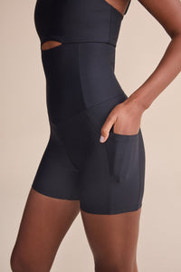 Enterito Shorts Fit Green Black