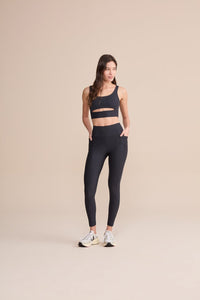 Top Deportivo Cut Out Fit Green Black