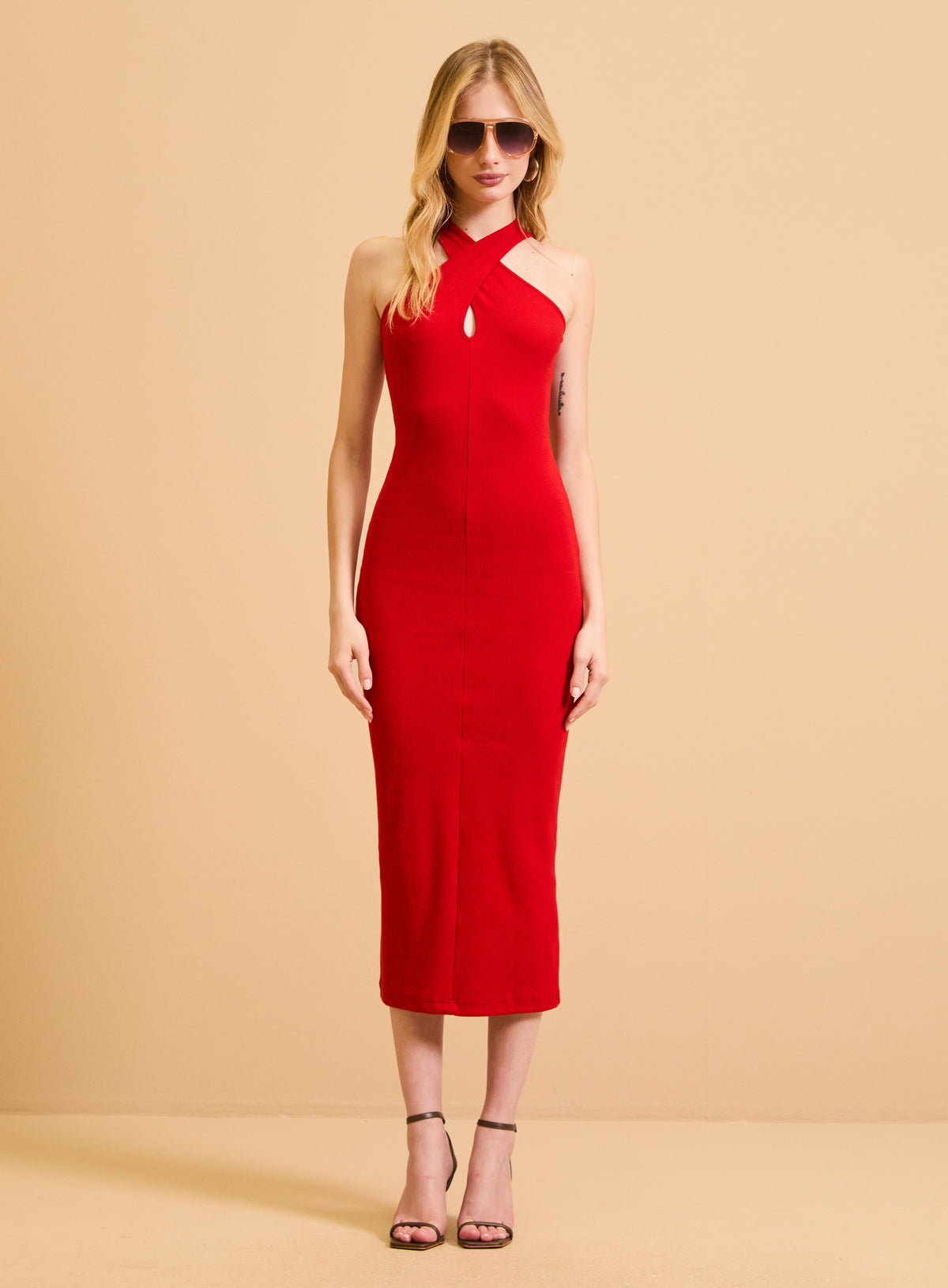Vestido Midi Acanalado Ajustado con Escote Cruzado – Forum