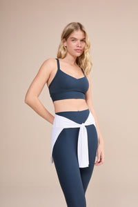 Hip Cover Action White