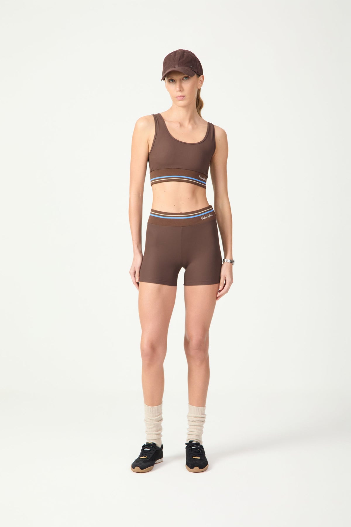 Top Corto Ajustado Retilínea Mind & Body Marrón