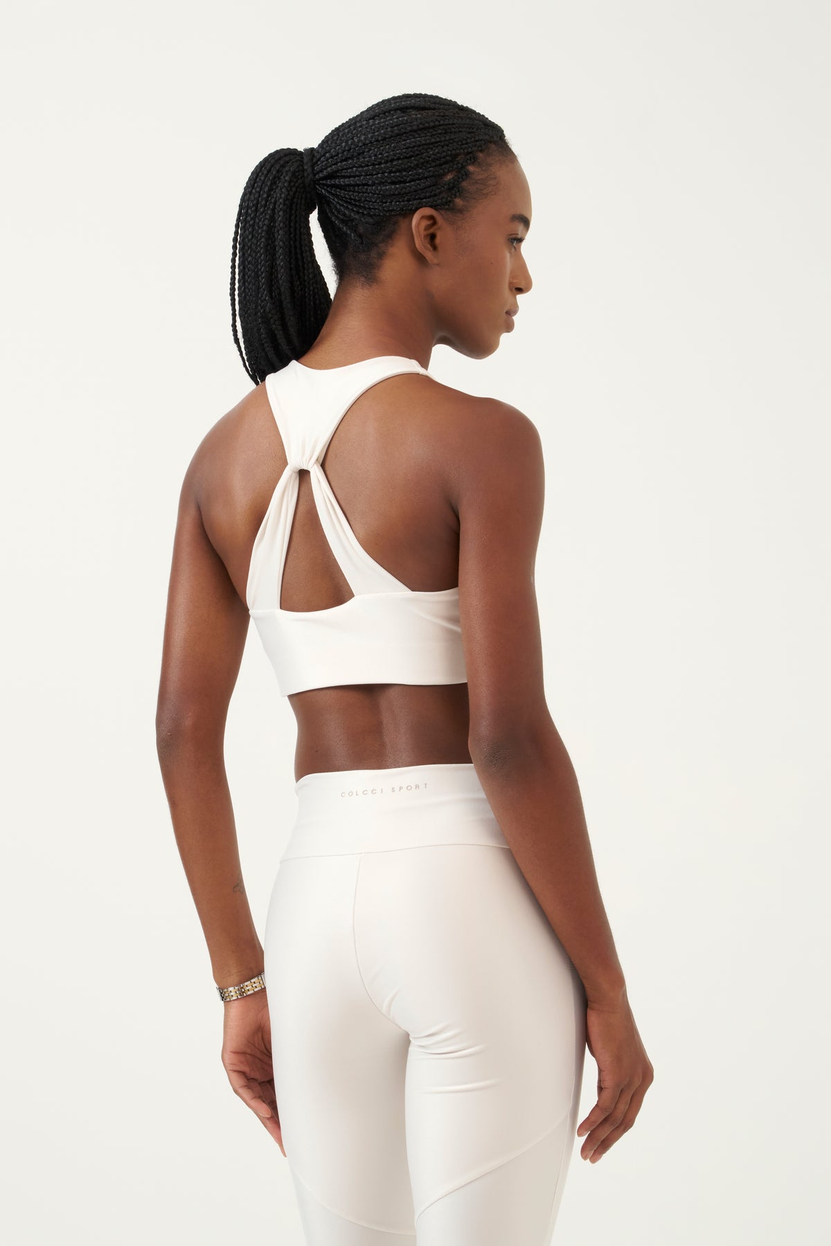 Top Corto Cuello Alto Brillo Escultural COLCCI Sport