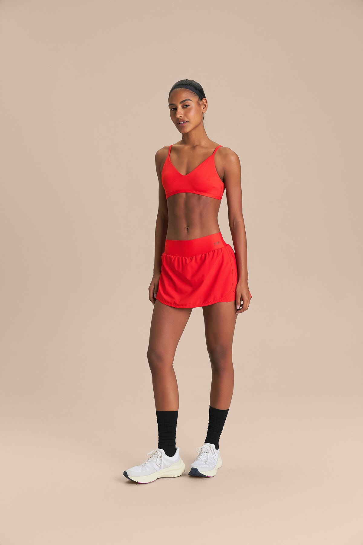 Top Deportivo LIVE! Sense Slim BT Bra Mujer UV 50+