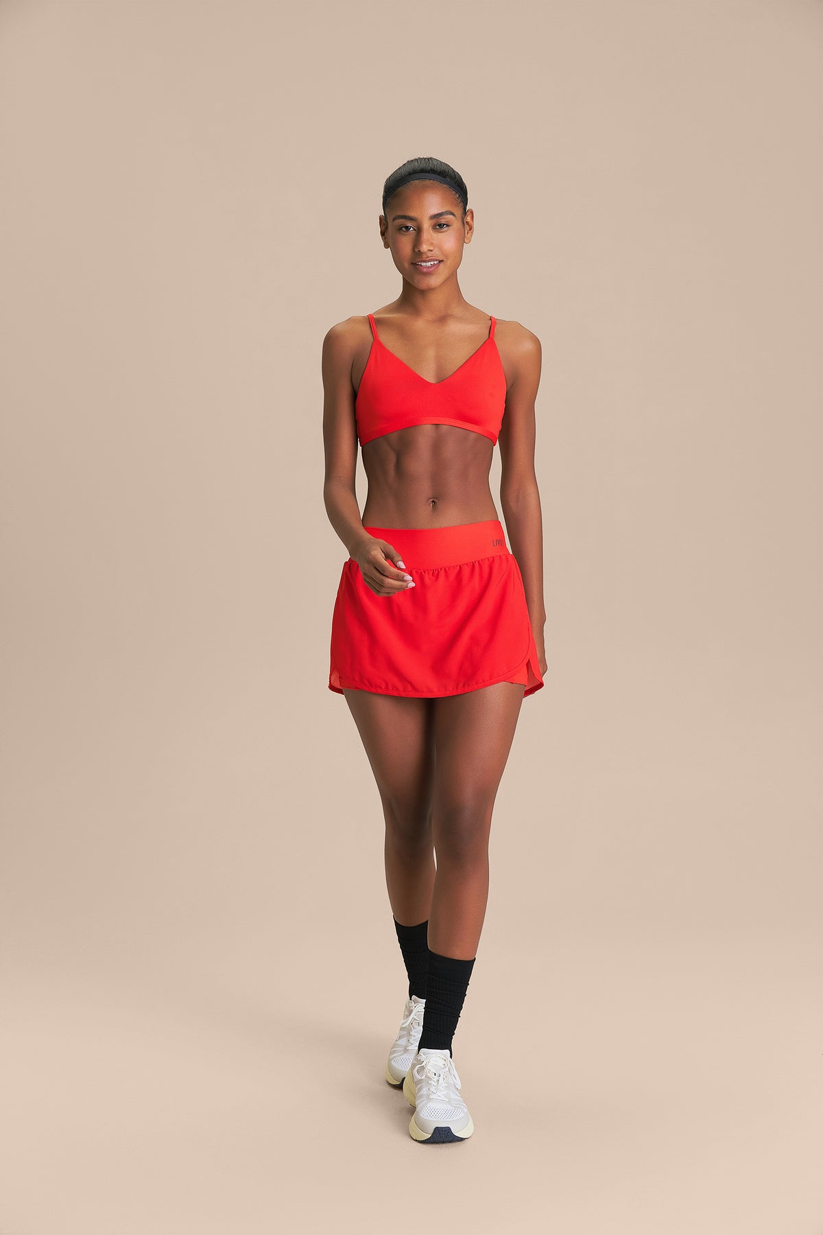 Top Deportivo LIVE! Sense Slim BT Bra Mujer UV 50+