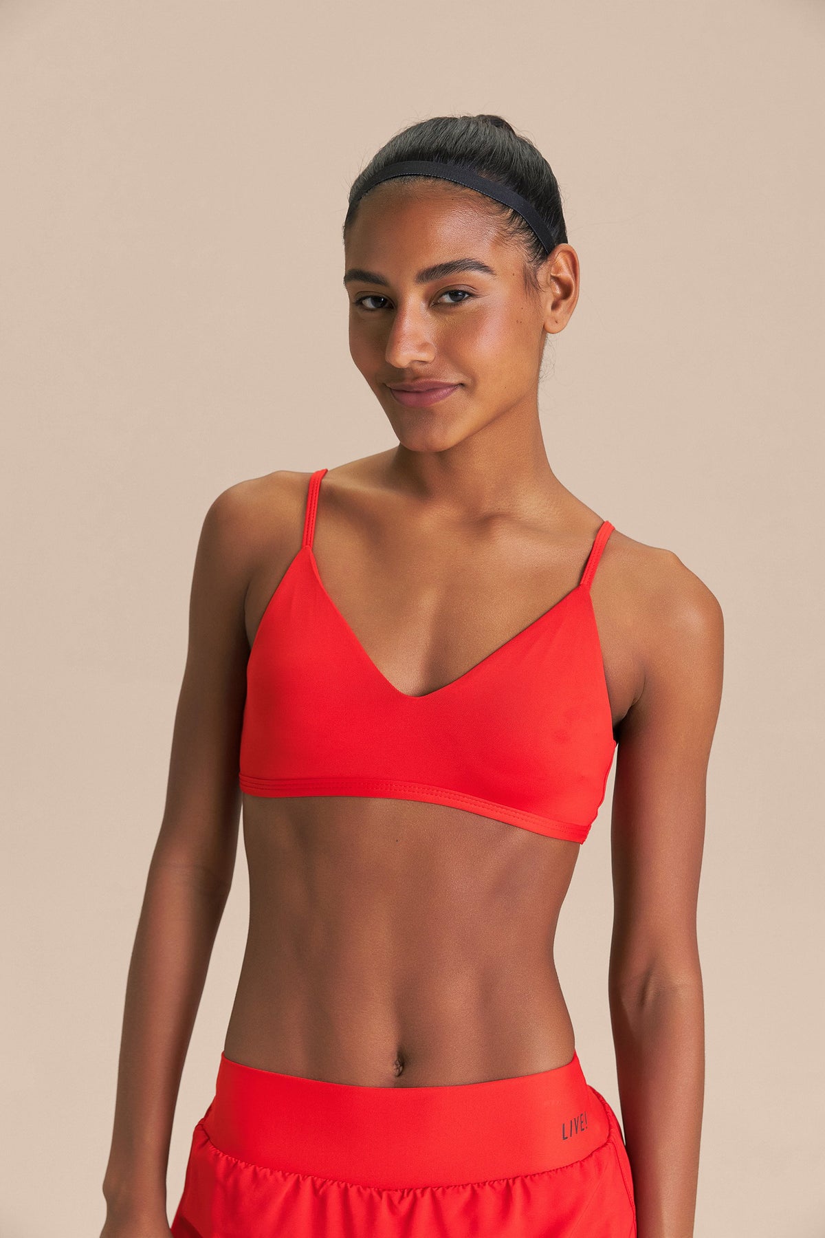 Top Deportivo LIVE! Sense Slim BT Bra Mujer UV 50+
