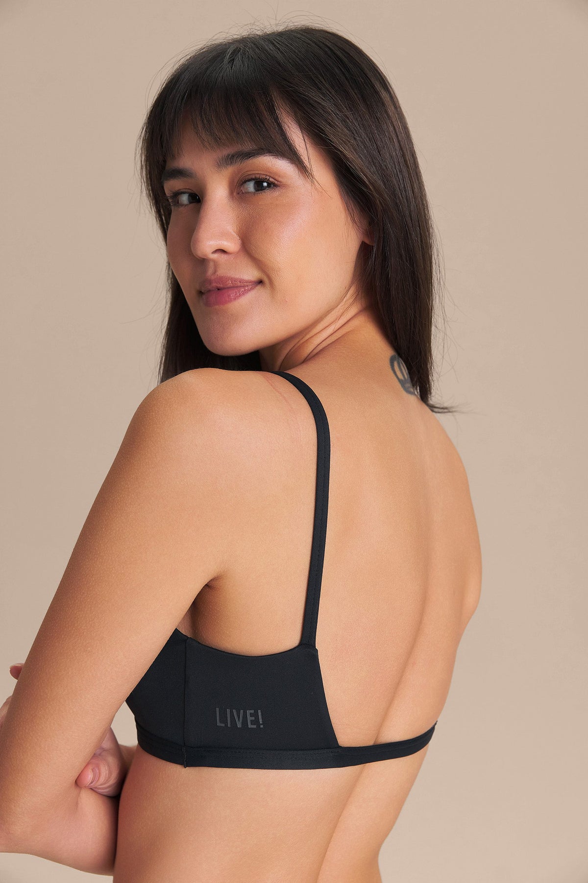 Top Deportivo LIVE! Sense Slim BT Bra Mujer UV 50+
