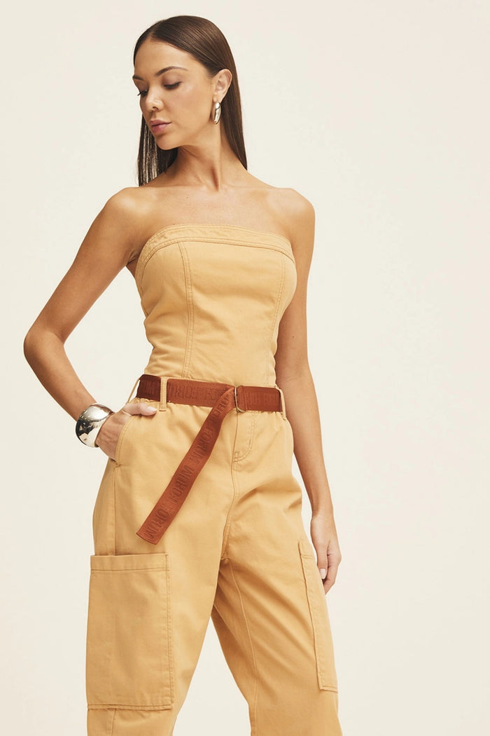 Enterito en Sarja Sin Tirantes – FORUM