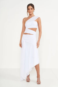 Vestido en Tule Slim Asimétrico