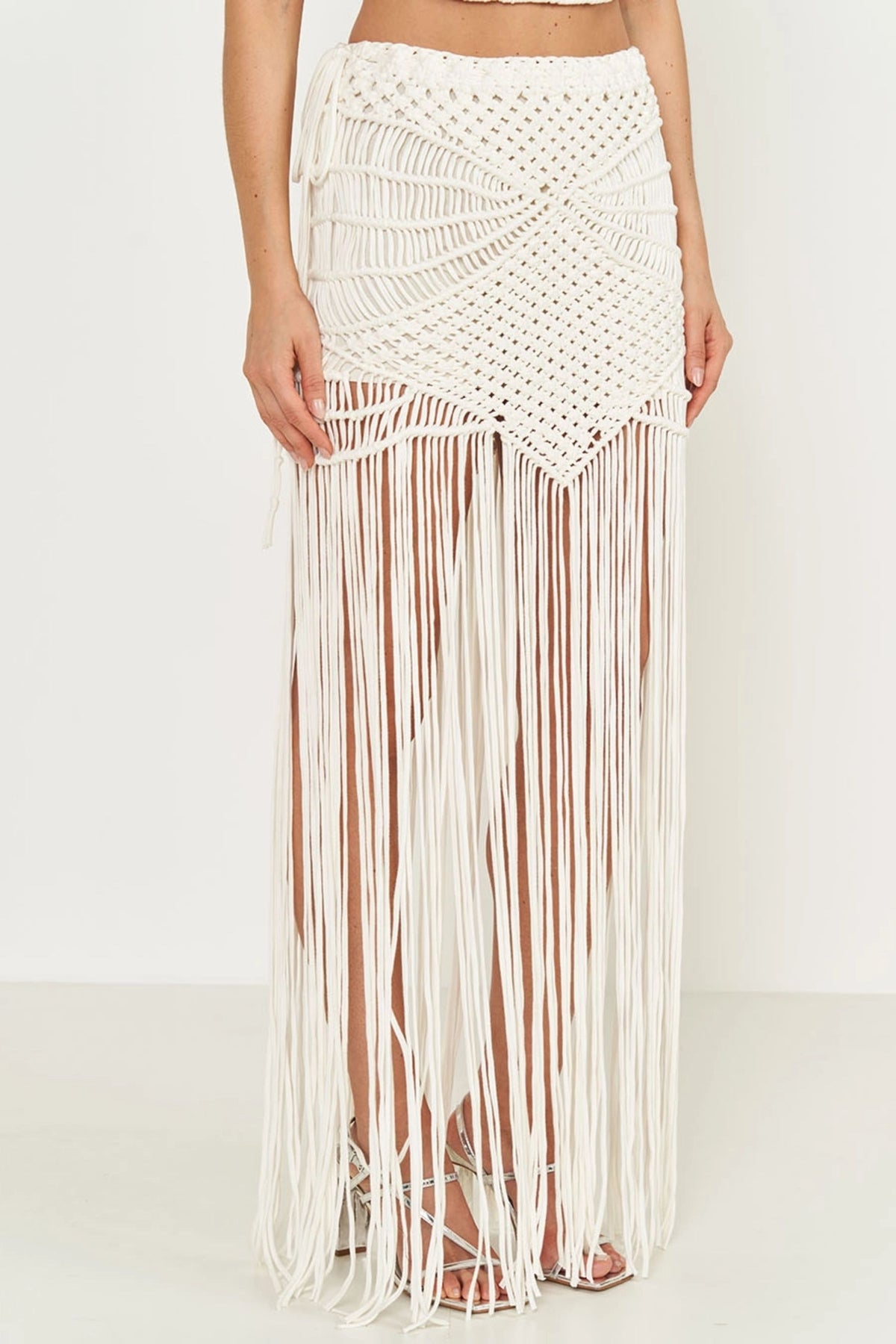Falda Midi de Macramé con Flecos