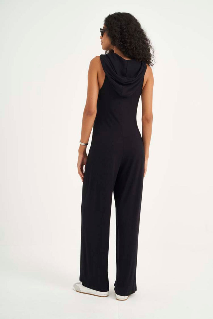 Enterito Comfort Pantalona Canelado con Capucha – COLCCI SPORT