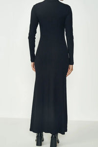 Vestido Canelado Cuello Alto