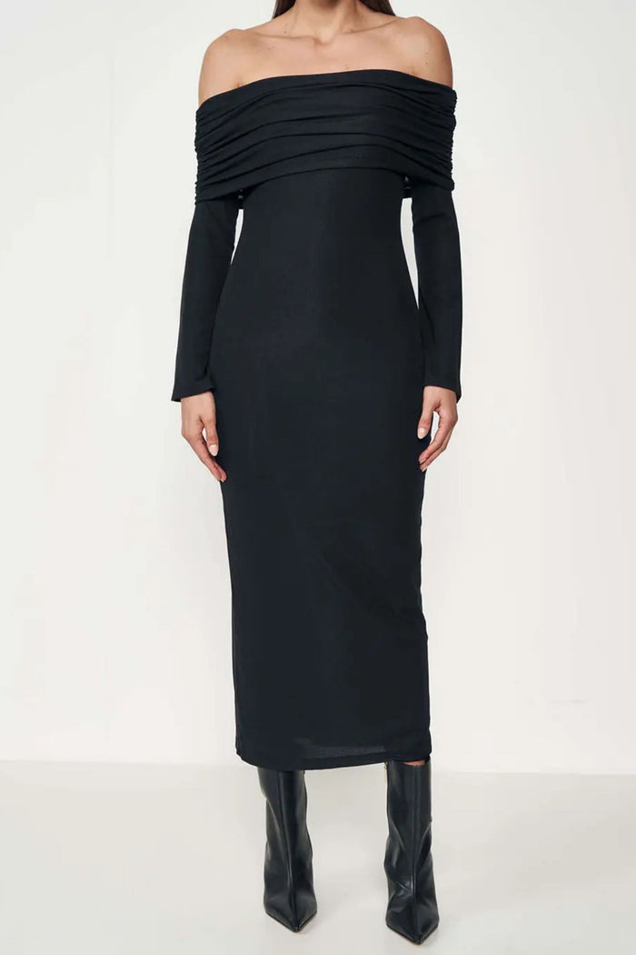 Vestido Largo Off-shoulder
