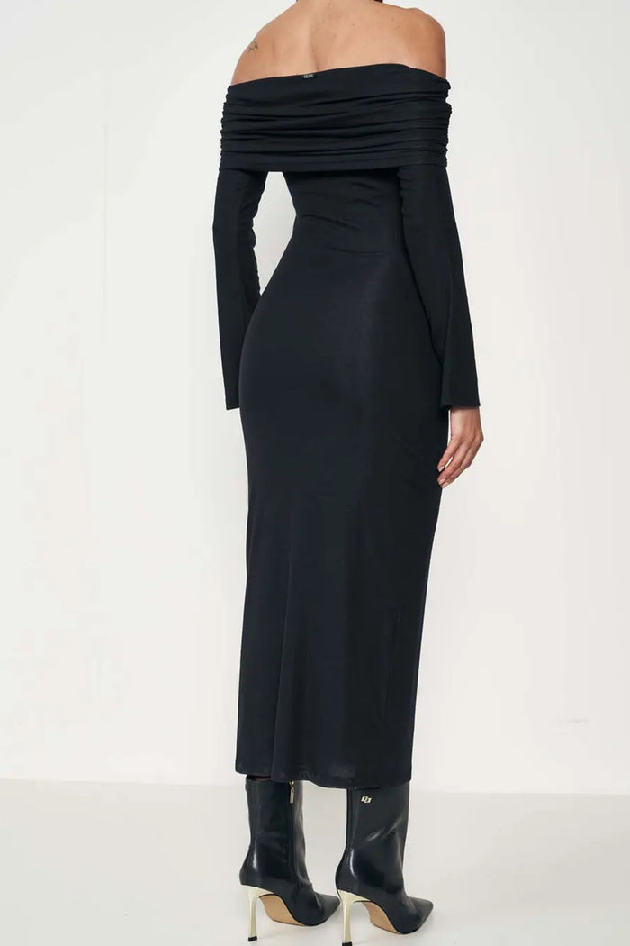Vestido Largo Off-shoulder