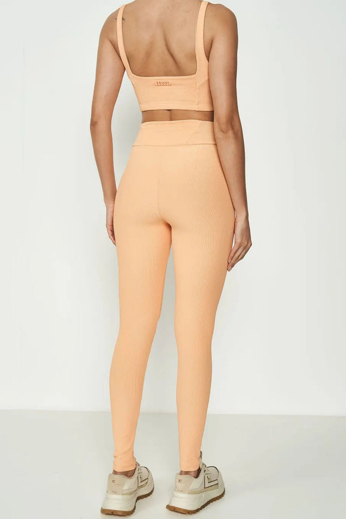Conjunto Canelado Top y Calza Legging  Soft Peach