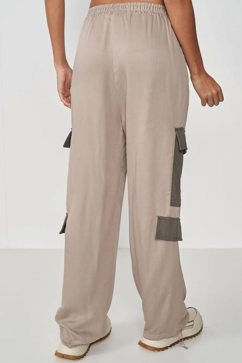 Pantalón Estilo Jogger Colcci