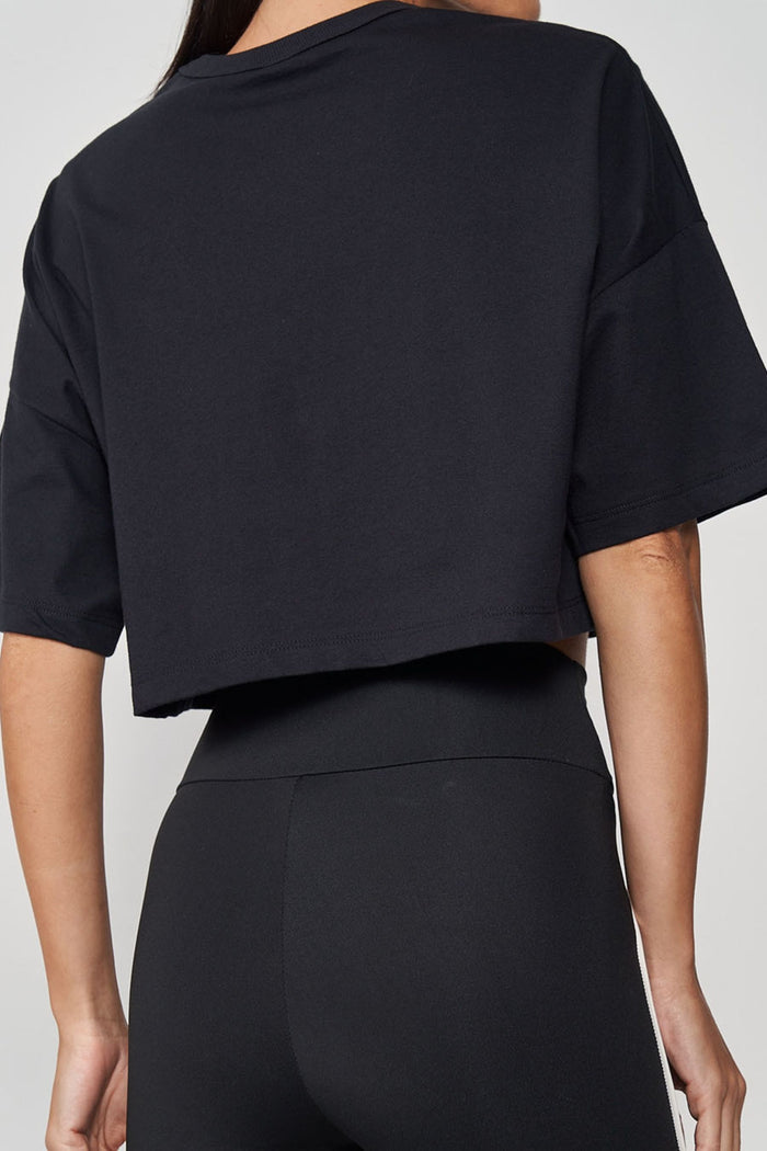 Camiseta Estilo Cropped Colcci