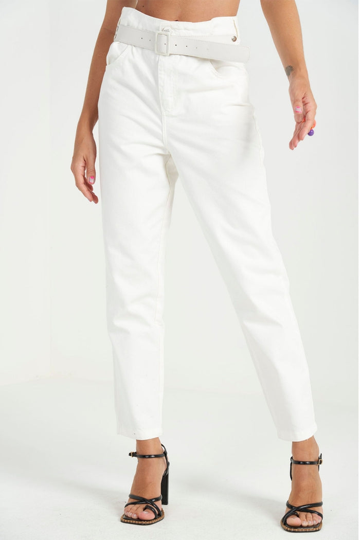 Pantalón Jeans de Sarja Joana con Cinturón de Colcci