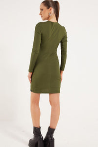 Vestido Canelado con Recortes Sport Style