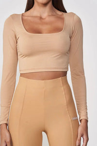 Blusa Femenina Slim de Manga Larga – Beige – Colcci Sport