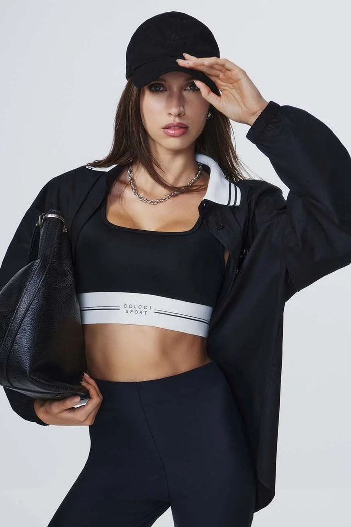 Camisa Femenina Oversized con Cuello Contrastante – Negro – Colcci Sport