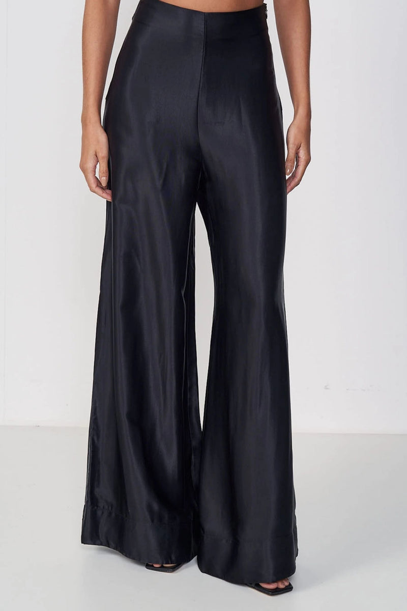 Calza Femenina Pantalona Acetinada – Colcci