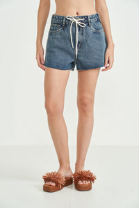 Short Jeans Dunnah con Amarração de Colcci Sport