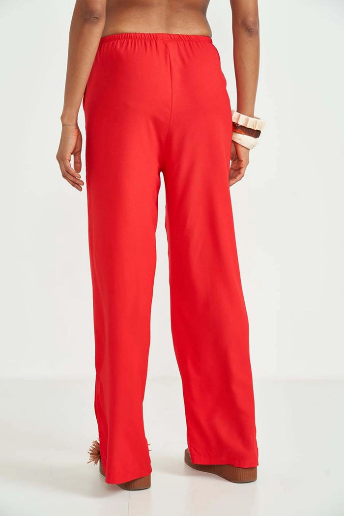 Pantalón Comfort con Amarra y Detalle en la Basta